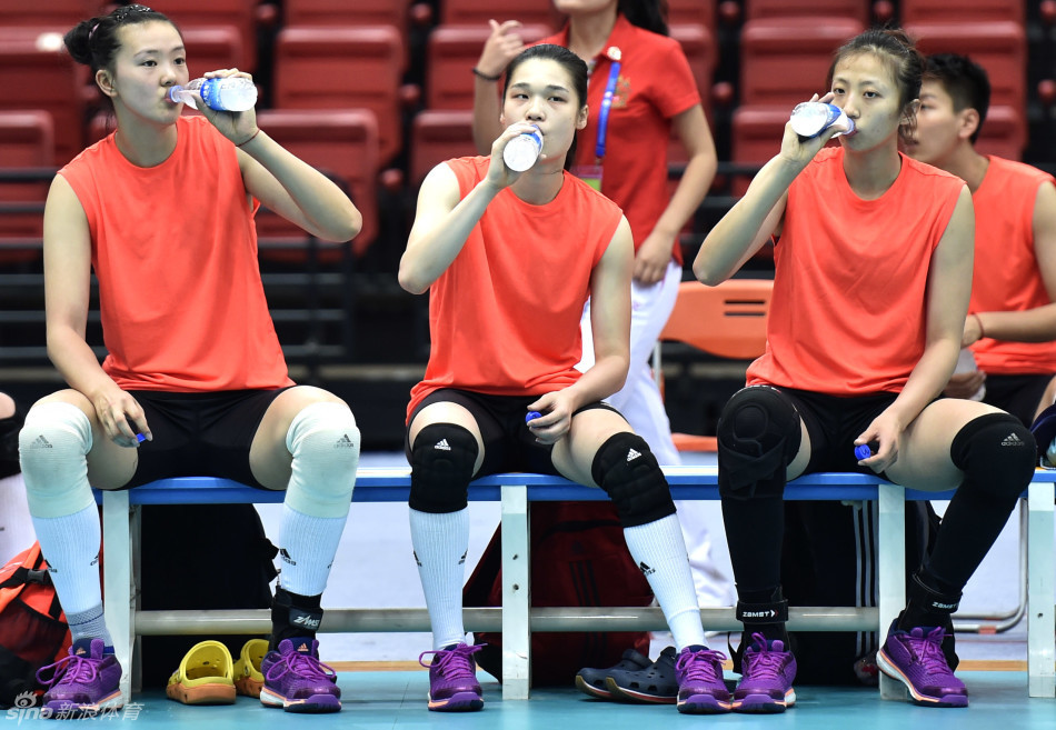 亚锦赛中国女排赛前训练 -- 佛山E家|佛山信息网|顺德信息网|第一综合信息门户网-FSEHOME.COM