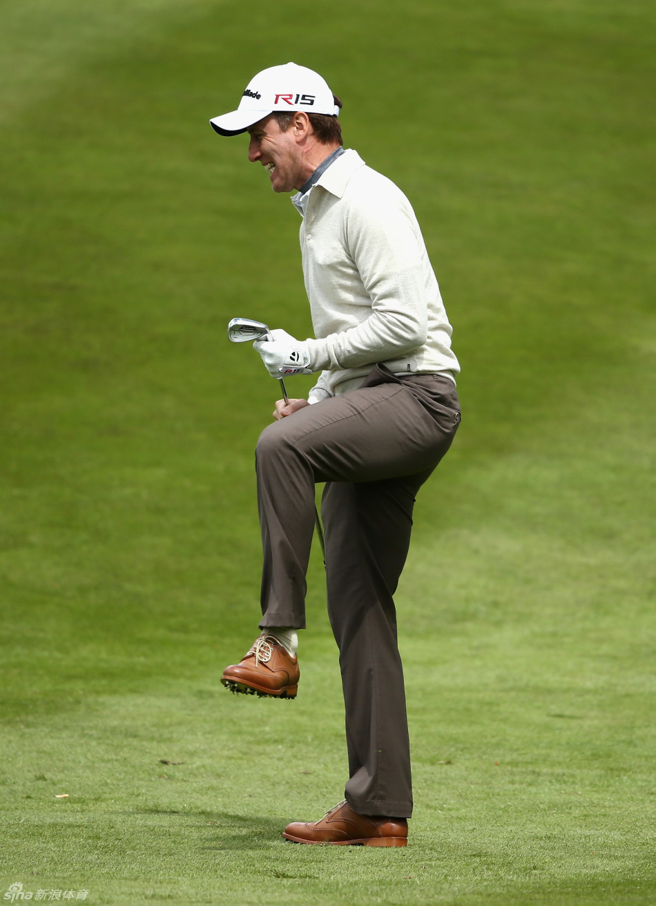 麦克罗伊关键一击打歪后焦急万分原地跳脚露出极度懊恼的神情