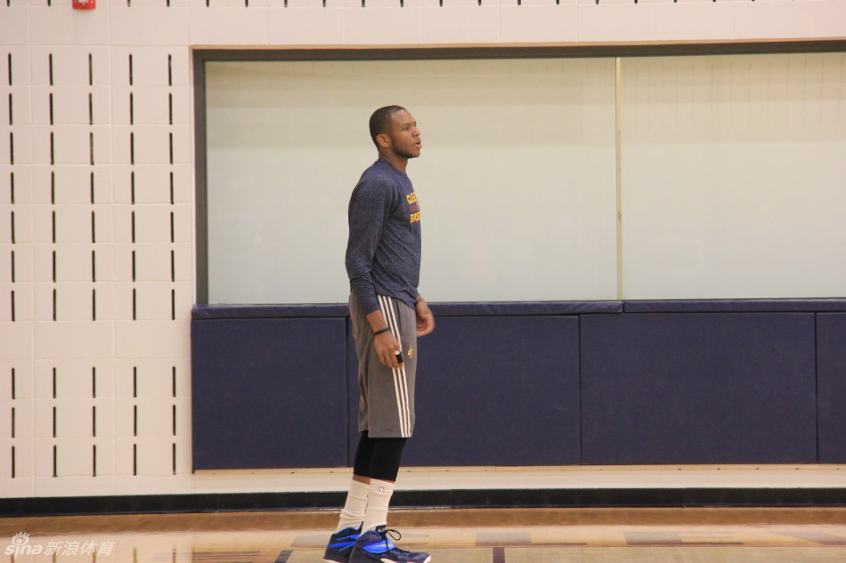 德国球迷-乐鱼app(leyu)官方网站-乐鱼官网