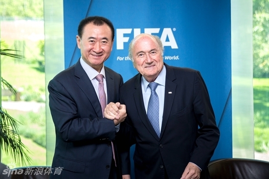 明年終于又可以看到BLG千玨