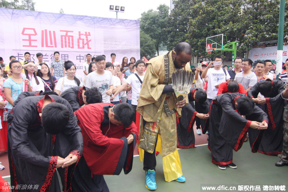 拜仁慕尼黑壁纸-爱游戏App官方下载入口-爱游戏