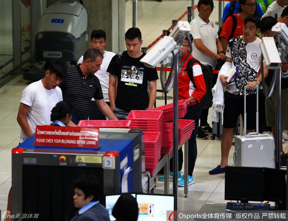 連續三場燃盡局！哈登31+5+8+2難救主，快船三節投降28分慘敗魔術