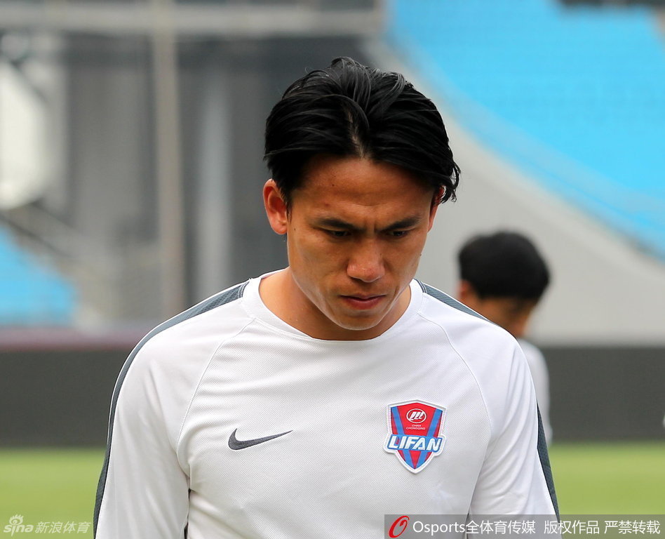 媒体人：亚冠和联赛脱节没改变，我们搞职业联赛是为国字号优先