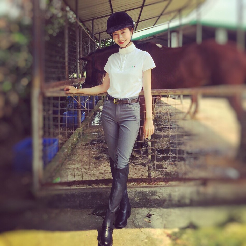 范冰冰领衔众星骑马装