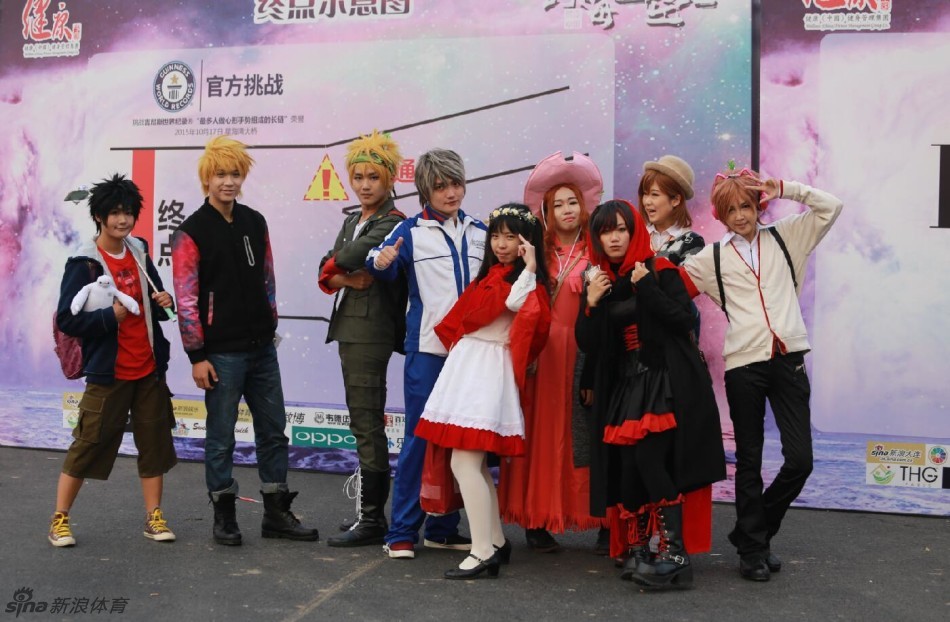 10月17日，1000名跑友将在全长6公里的大连星海湾大桥上，举行中国首次跨海夜跑活动。