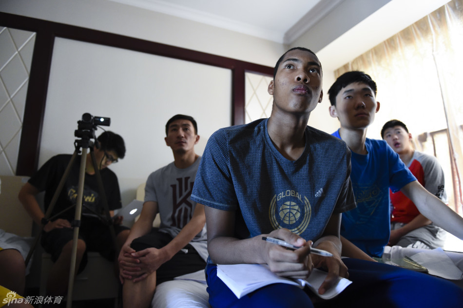 尼日利亚有多少人口_一个尼日利亚人口述 对中国人的印象并不好(3)