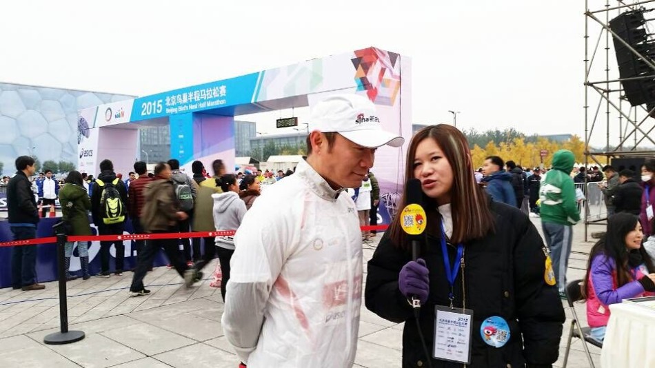 11月8日，2015首届北京鸟巢半程马拉松赛如约而至。