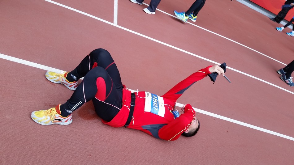 11月8日，2015首届北京鸟巢半程马拉松赛如约而至。