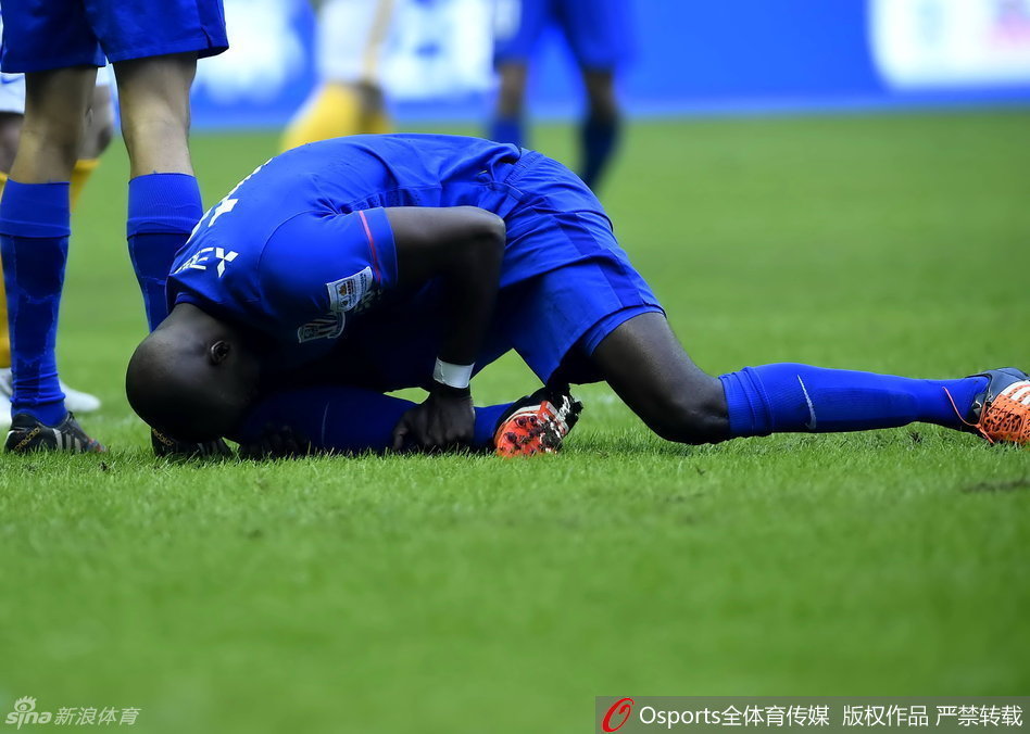 北京时间11月29日，足协杯次回合上海申花0-1江苏舜天。