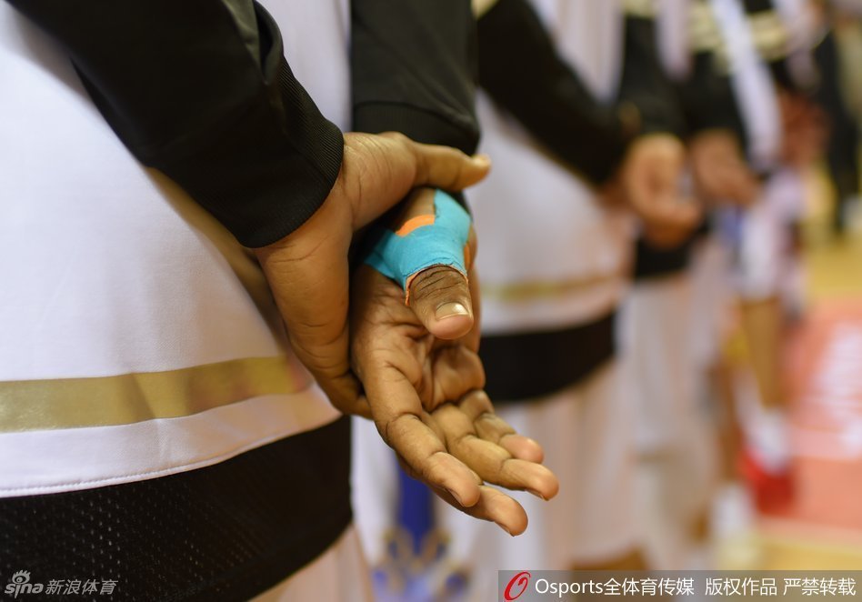 野兽林志杰弯弓搭箭，三分冷箭一击毙命