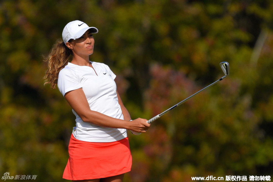 佛罗里达州代托纳比奇LPGA国际球场全景，资格考试最后一轮的赛场沐浴在希望之光中