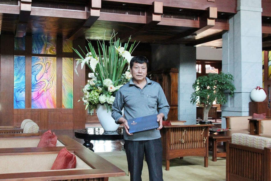 落日余晖洒满球场，活动圆满落幕，宾客尽欢，期待下一次相聚