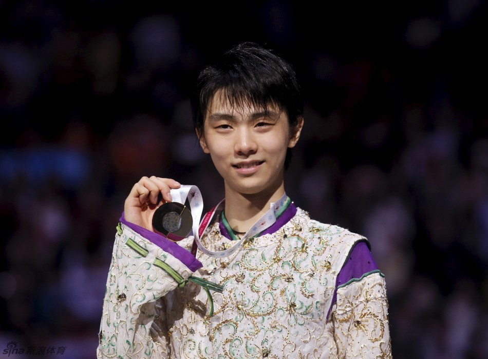 羽生结弦开怀大笑