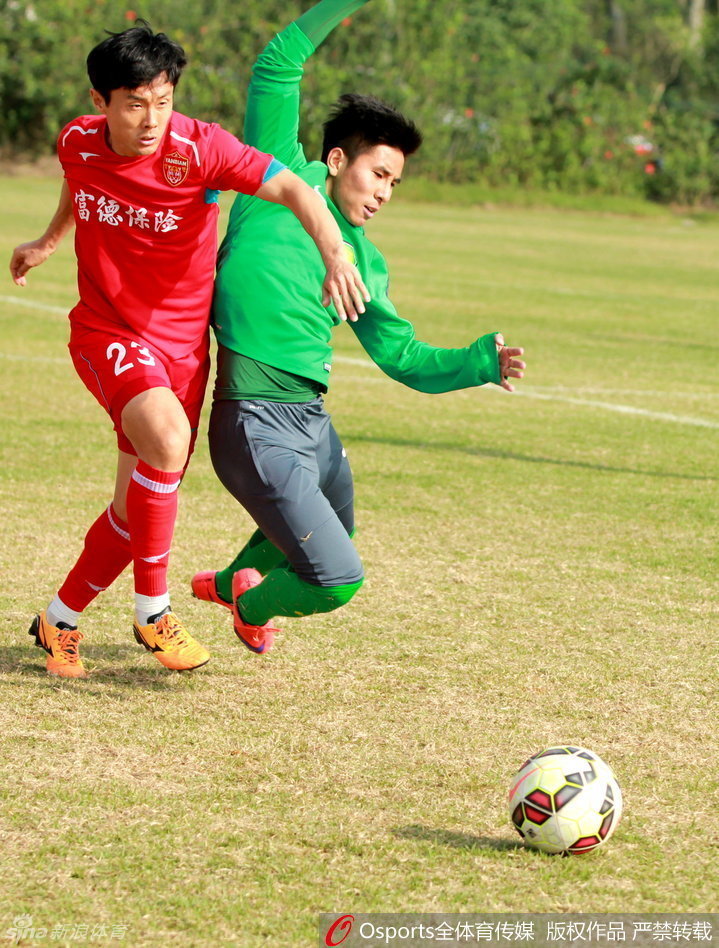 晉級16強！穆帥：對上半場球員態度非常不滿，中場我就想換下九個