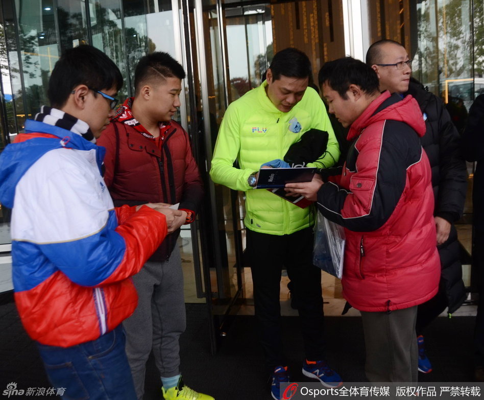 埃斯库德罗-乐鱼app(leyu)官方网站-乐鱼官网