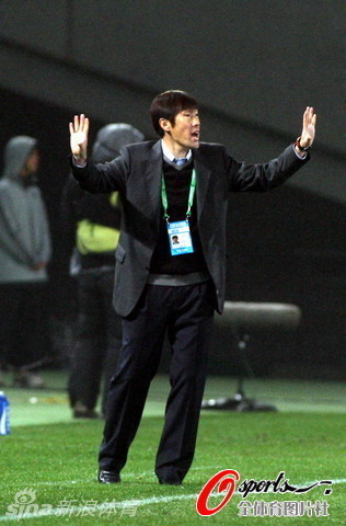 高洪波正式出任中国男足主教练 回顾高洪波国