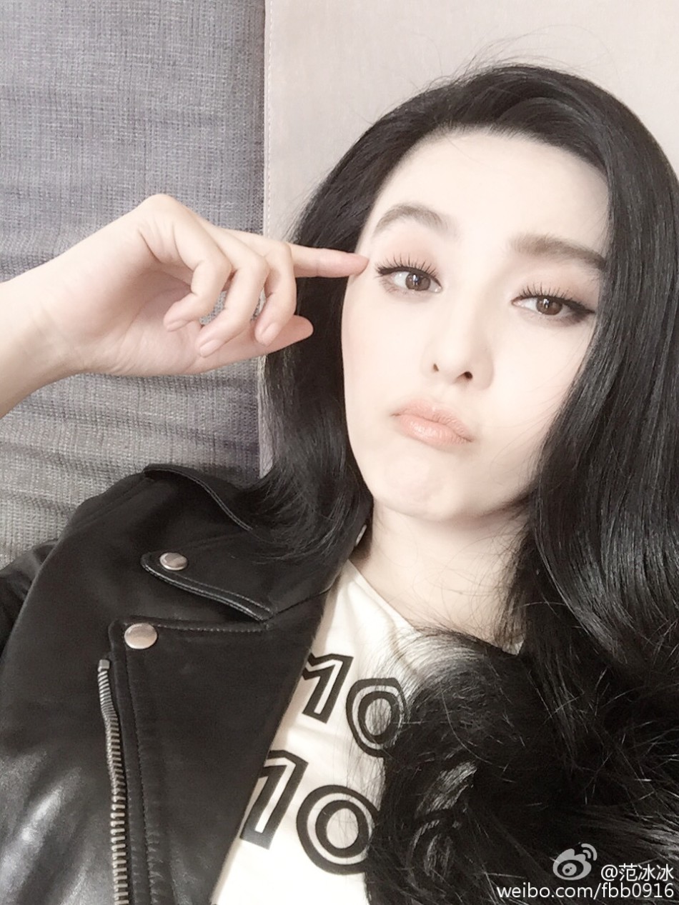 范冰冰海边唯美牵马_高清图集_新浪网