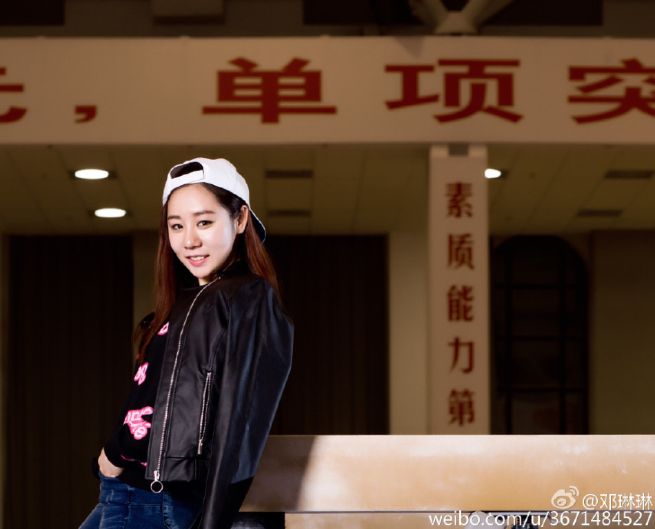 体操美女邓琳琳韩范女神照_高清图集_新浪网