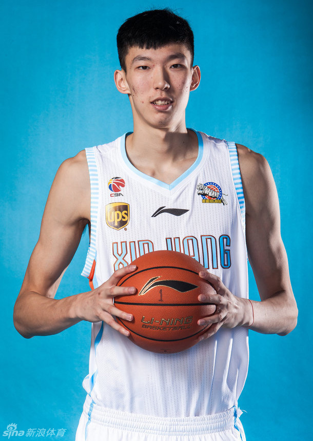 篮协公布男篮集训大名单 易建联郭少领衔 -- 佛