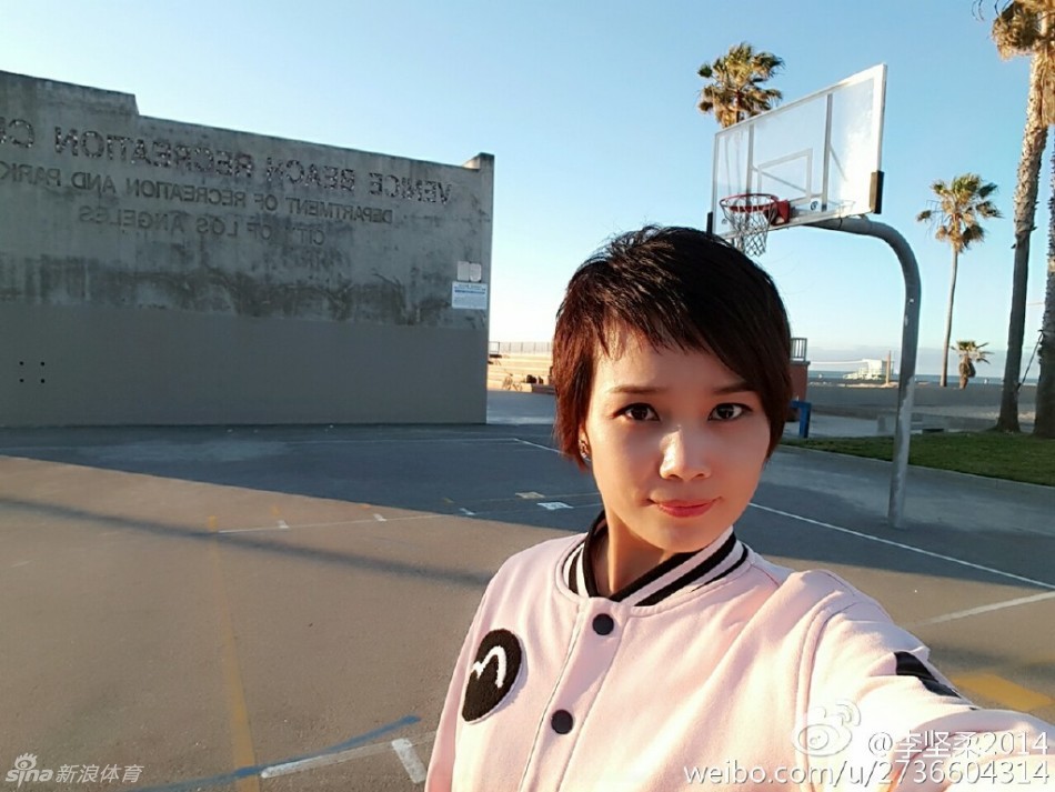 李坚柔自拍