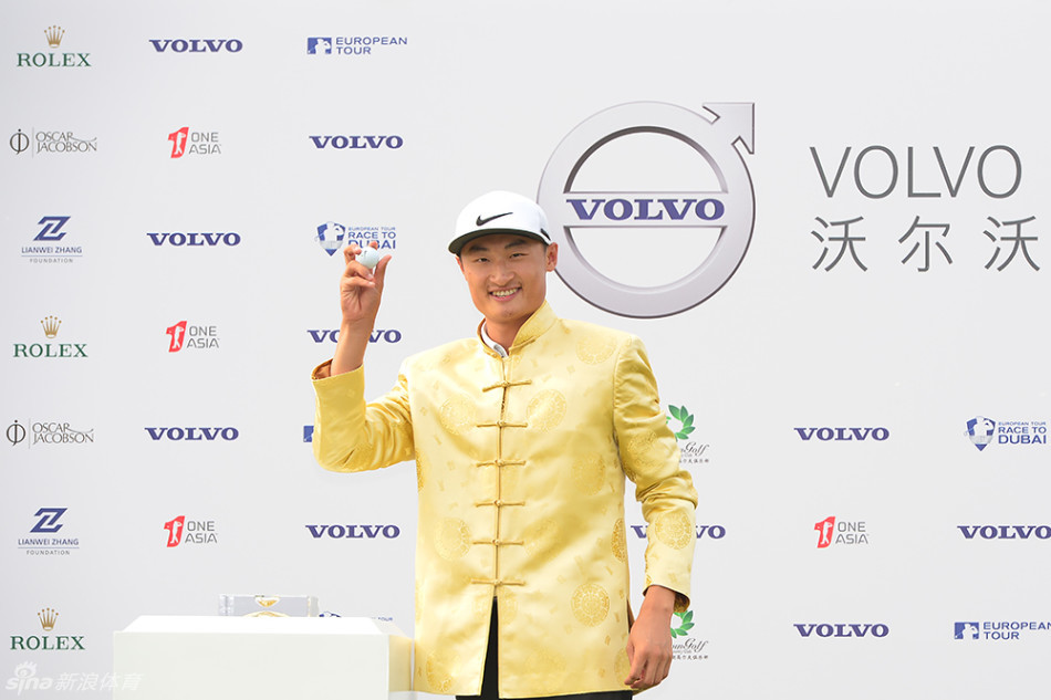第22届沃尔沃中国公开赛圆满落幕。中国20岁小将李昊桐夺冠。(摄影：王凌)