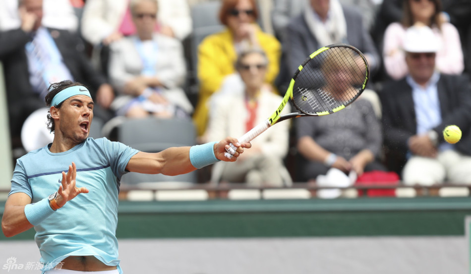 莫德里奇身价-爱游戏App官方下载入口-爱游戏