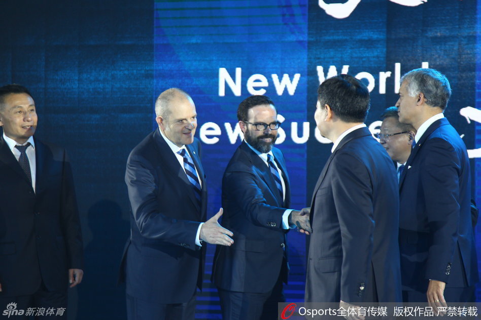 6月6日下午，苏宁集团召开新闻发布会，将正式入主意甲豪门国际米兰。