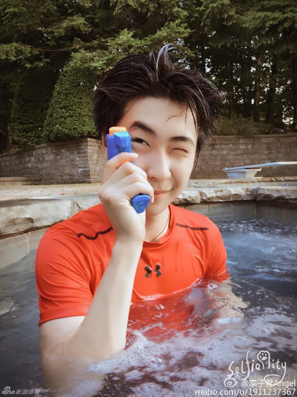 李子君金博洋戏水 -- 佛山E家|佛山信息网|顺德