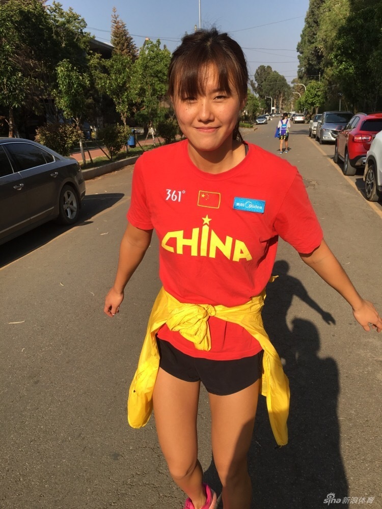 游泳女神刘湘最新私照长腿傲人_高清图集_新浪网