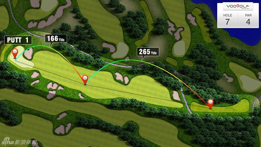 冯珊珊在颁奖仪式上手持铜牌与花束，与身旁的朴仁妃和高宝璟一同绽放笑容