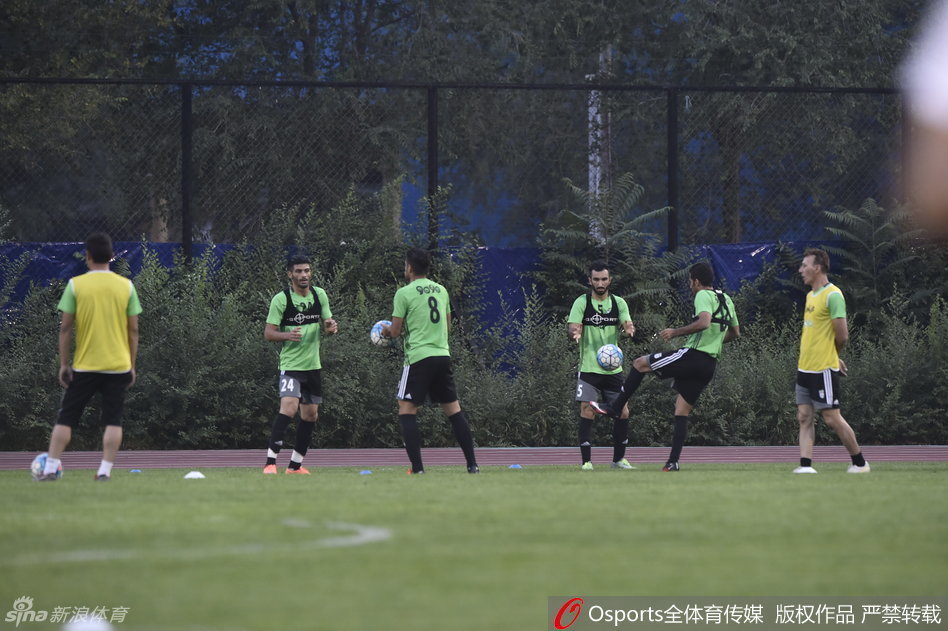 伊朗和国足比赛时间图片