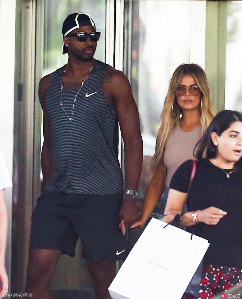 美国迈阿密,科勒-卡戴珊(khloe kardashian)与男友汤普森(tristan