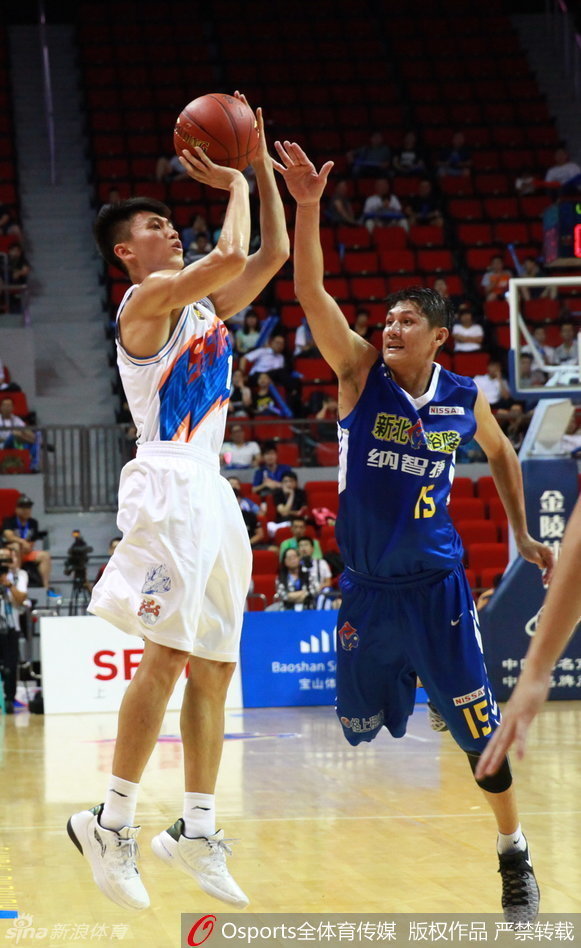 內(nèi)線大閘！莫布里是隊(duì)史首位DPOY 生涯前4年兩次入選最佳防守一陣