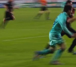 梅西10大穿裆神迹-gif_高清图集_新浪网