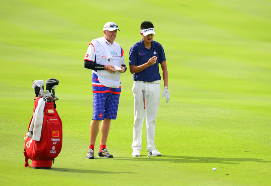 泰国名将通差贾第从容挥杆，老将风范尽显