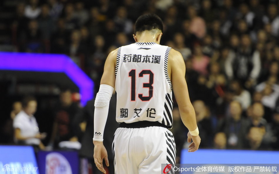 [常规赛]辽宁115-102吉林_高清图集_新浪网