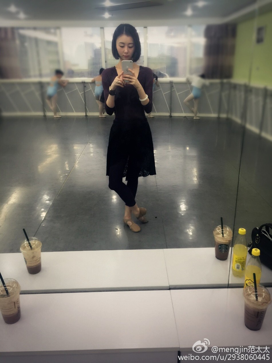 范志毅再当爹小17岁娇妻曝海量美照