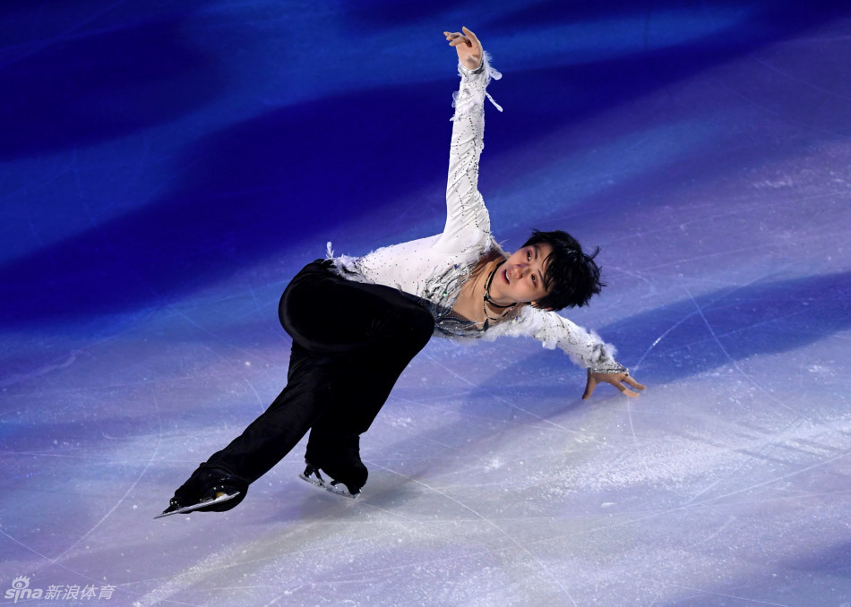 羽生结弦领衔花滑日本站表演滑_高清图集_新浪网