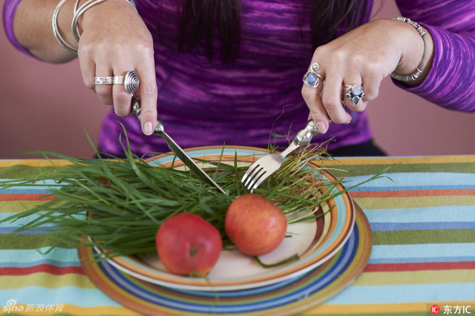 她是世上最爱马的人 这7年过得无人能超越(组图)