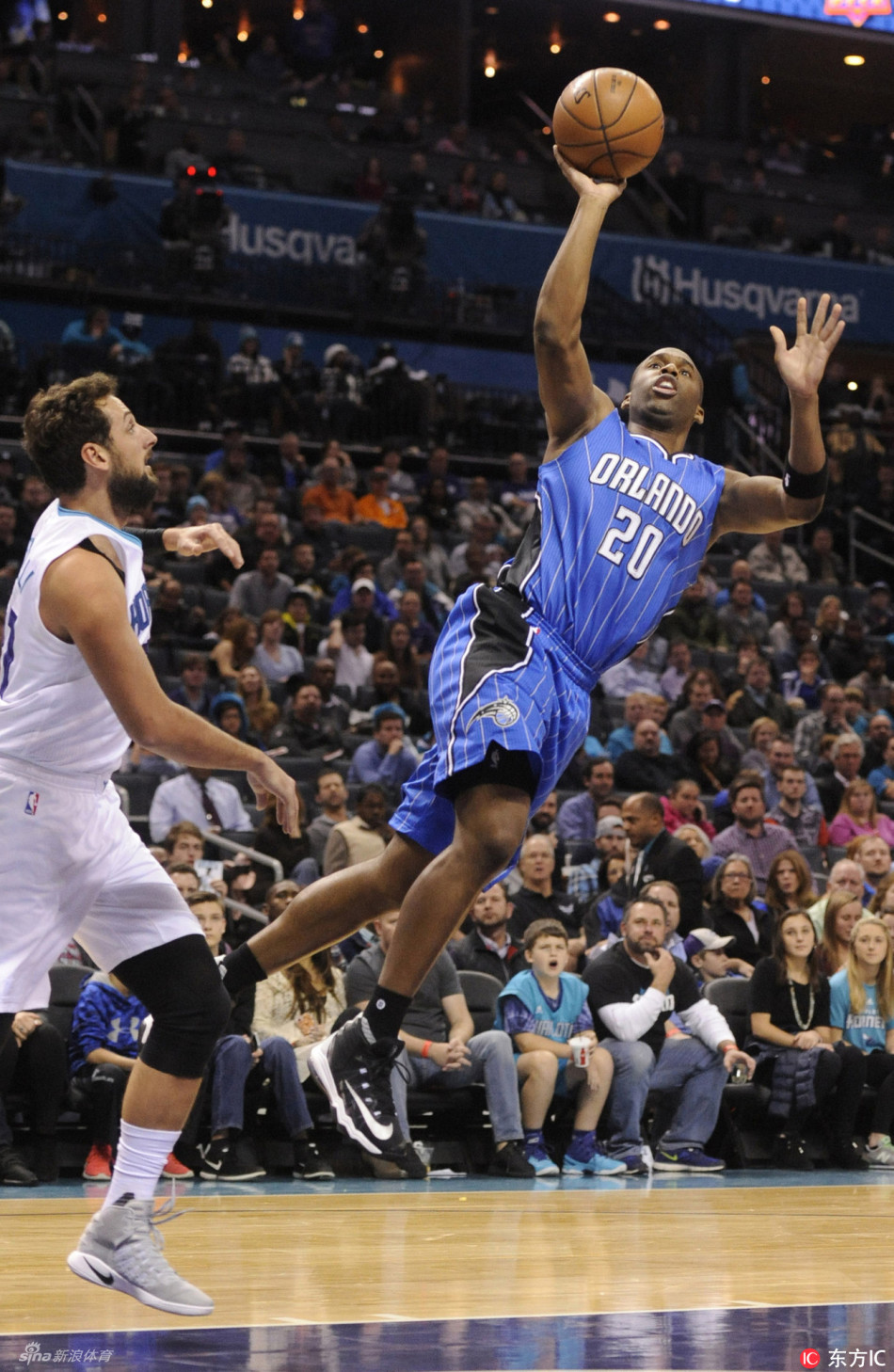 nba常规赛进行了多场比赛的较量,魔术88-109不敌黄蜂,猛龙101-94力克
