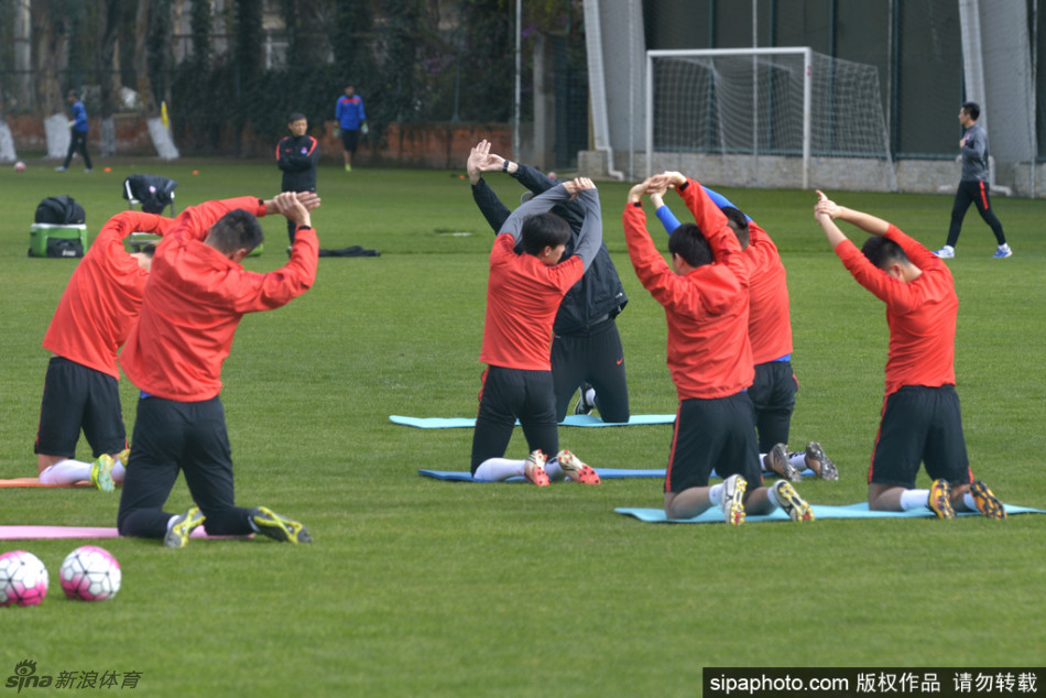 前湖人中锋遭遇入室抢劫 自卫三枪示警吓退歹徒