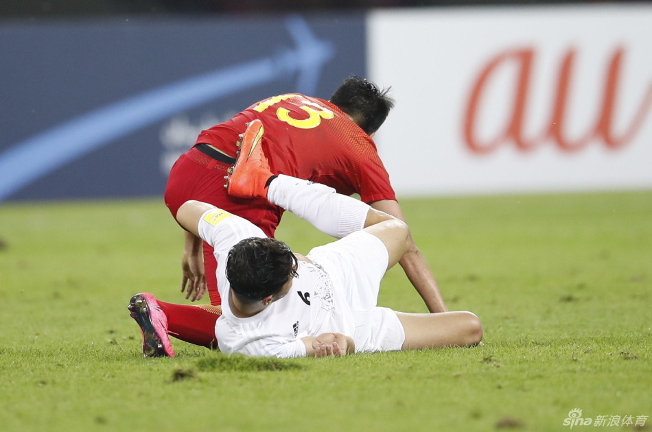 9月，中国足球再次冲击世界杯12强，让全国球迷兴奋不已，然而……