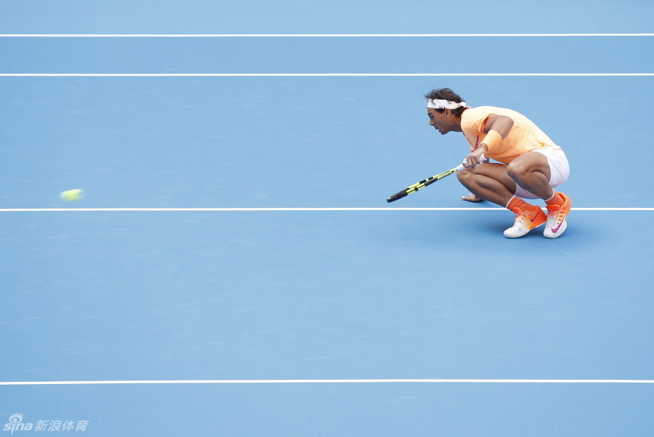 10月，迎接网球季，伴随着武网、中网、上海大师赛各路网坛高手齐聚中国。