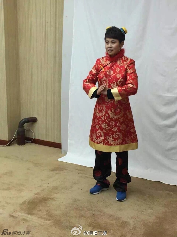 王蒙变身甄嬛