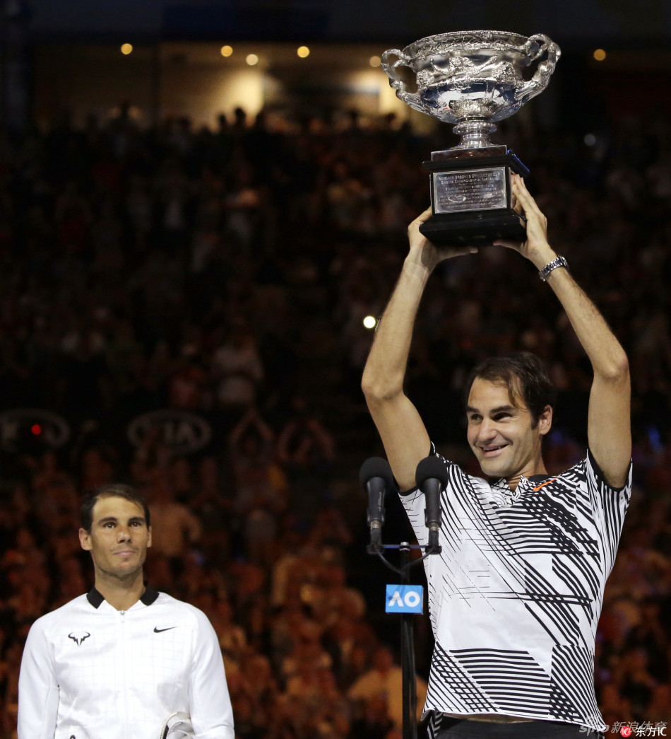 费德勒历届澳网回顾：18次参赛夺五冠、连续11年进四强