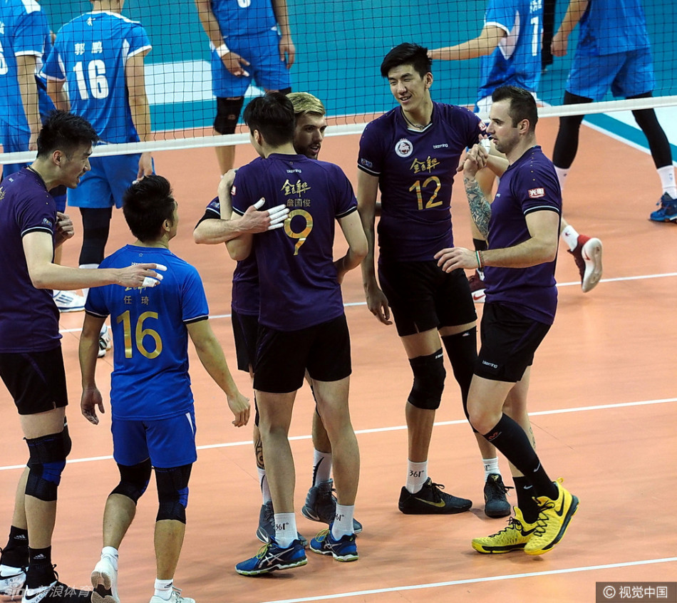 四川男排杨光出柜