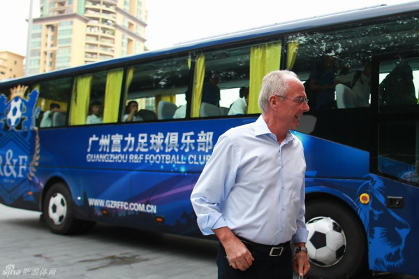 身價前10聯賽本賽季場均進球榜：荷甲、德甲、法甲前三，意甲墊底