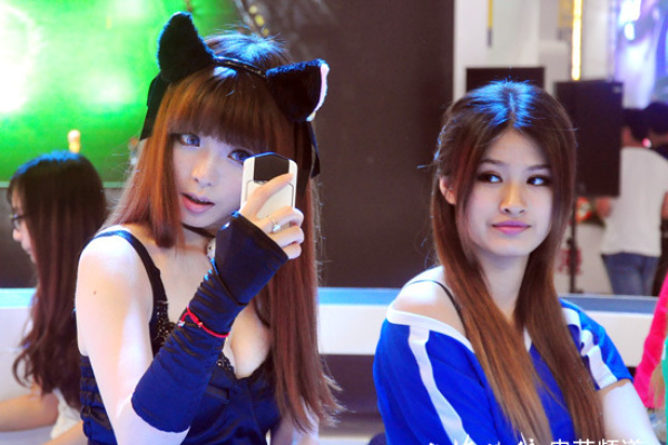 梅西附体！安东尼欧联超车后1V3吊射 10场6球2助打脸曼联+巴西队