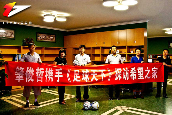 2轮换+1首轮2次轮，ESPN：各队认为莫兰特交易价值与23年欧文相仿