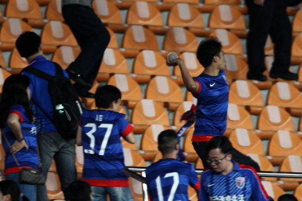 [JR热议]四年前的今天，EDG夺得2021全球总决赛冠军成就大满贯俱乐部